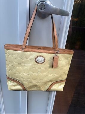 Vintage Coach Cream Patent Signature Tote with Tan Leather Trim
